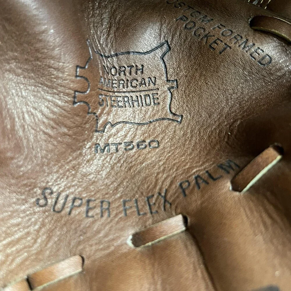 Vintage Mizuno Baseball Glove Mens 11 Brown Max Flex Steerhide Right Hand MT560